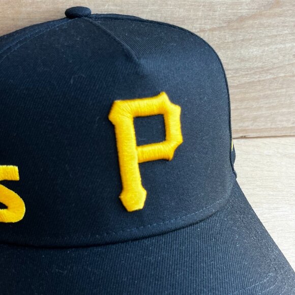 MITCHELL & NESS PITTSBURGH PIRATES TOPPS COLLAB PRO PINCH SNAPBACK HAT Black NEW - Picture 2 of 7